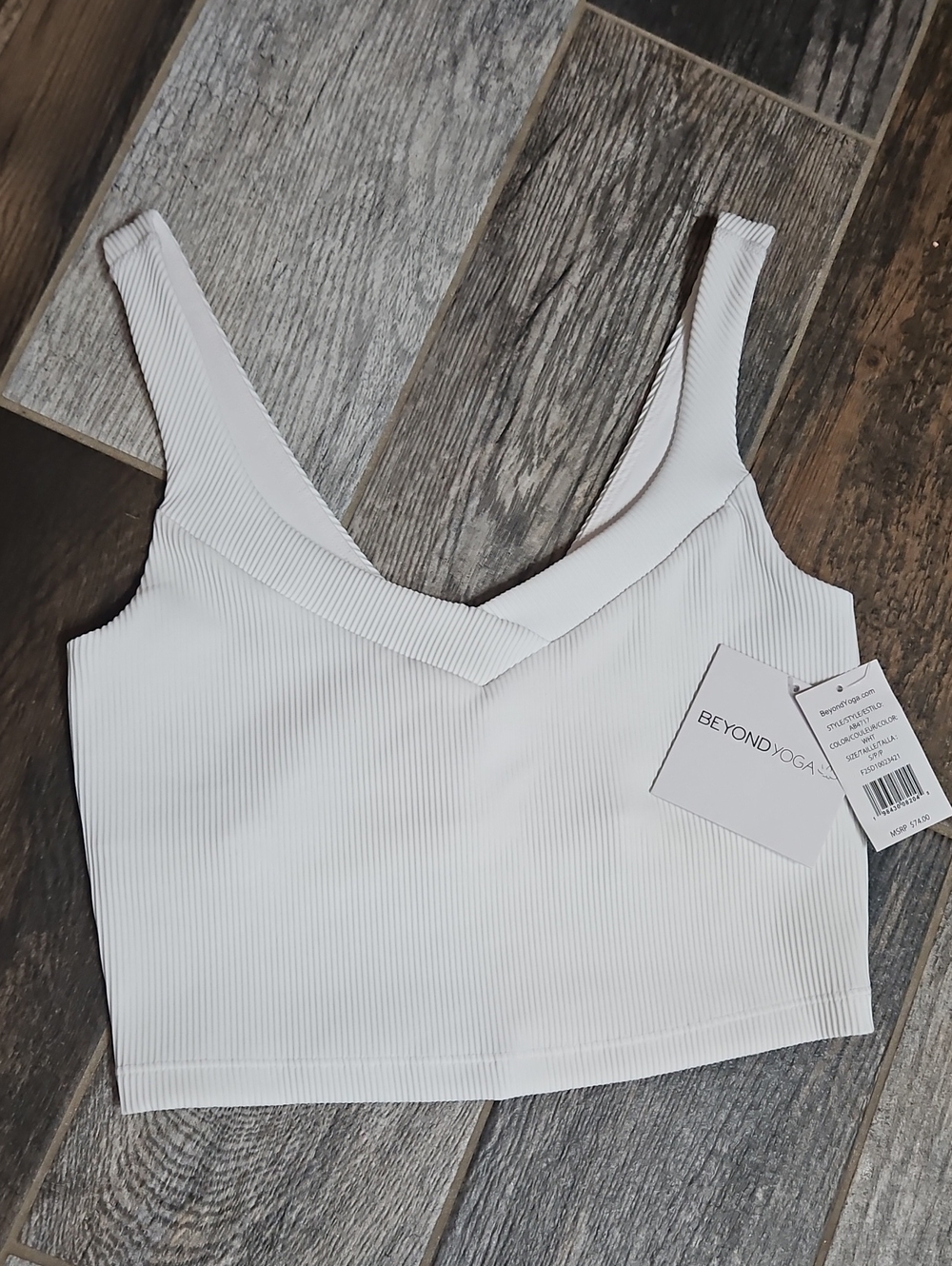 Beyond Yoga Cream Ribbed V-Neck Cropped Tank Size S